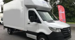 Luton Van